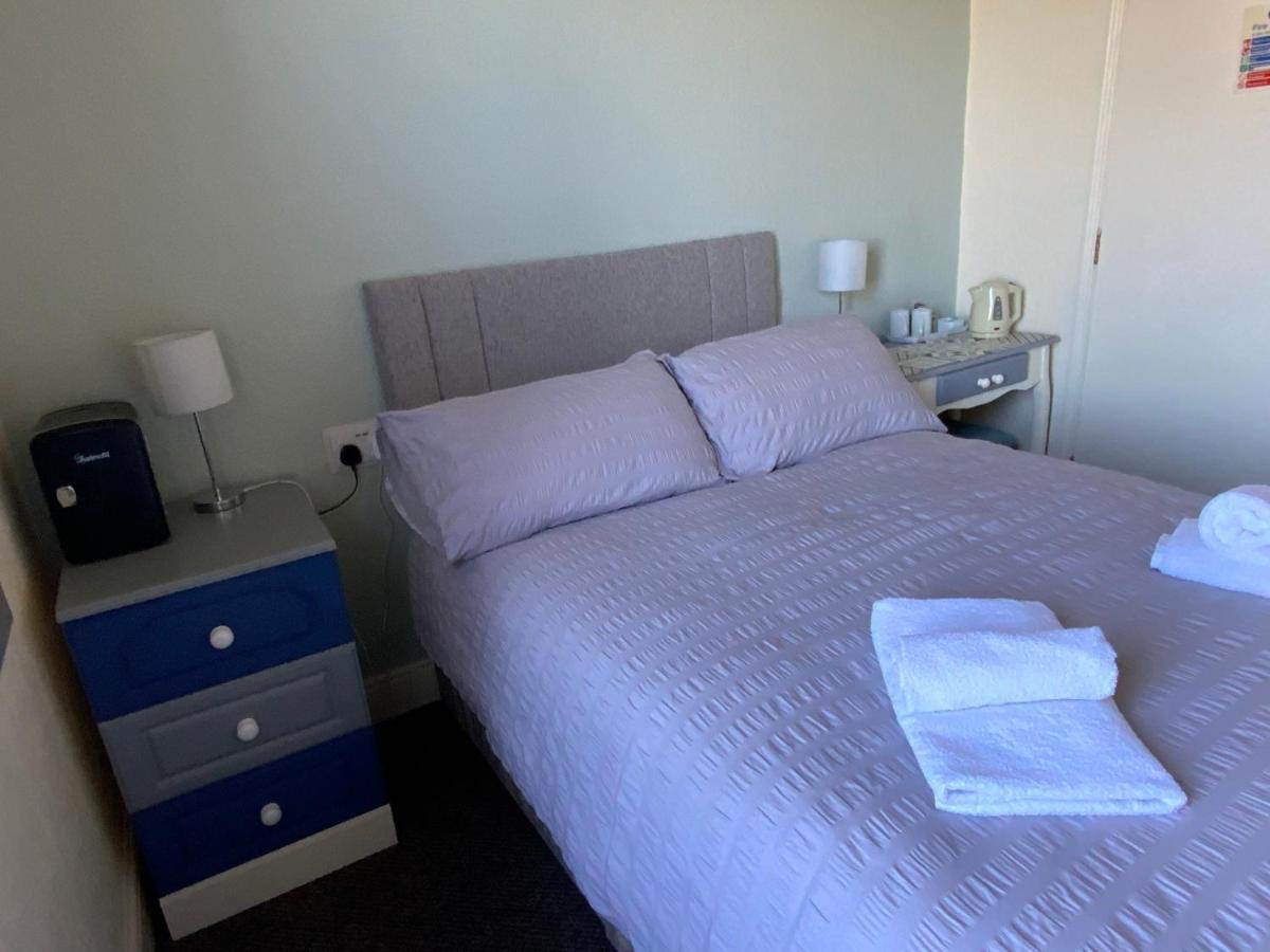 سكيغنيس The Laurels Hotel المظهر الخارجي الصورة