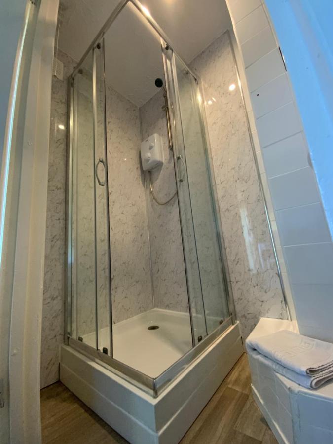 سكيغنيس The Laurels Hotel المظهر الخارجي الصورة