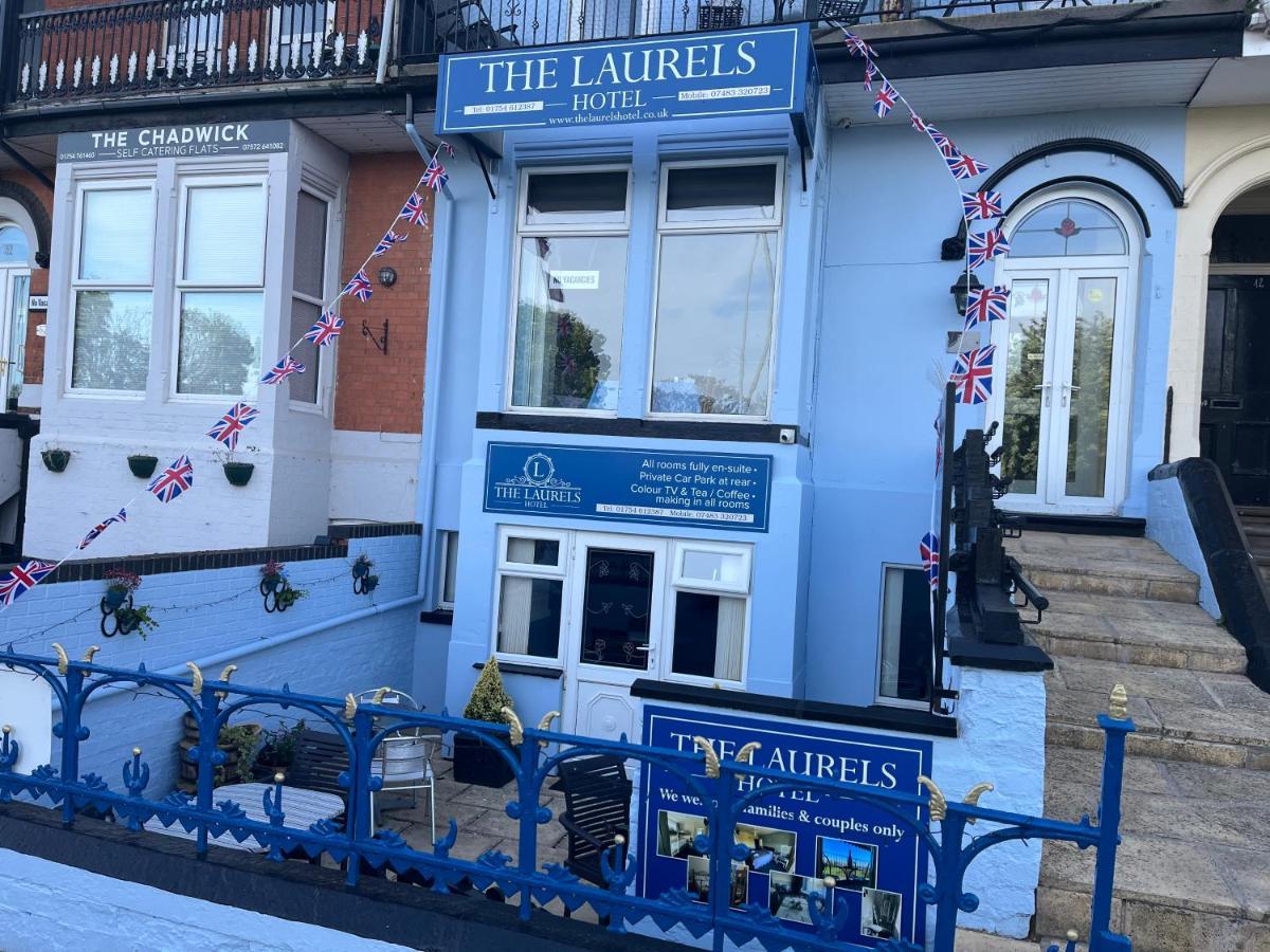 سكيغنيس The Laurels Hotel المظهر الخارجي الصورة